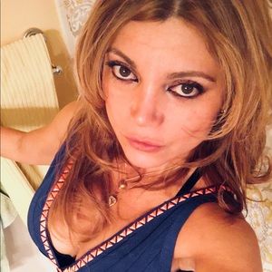 Meet your Posher, Rosa